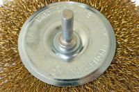 75 mm cirkulær stålbørste messing med skaft