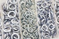 800 pcs. assortment of galvanized lock washers