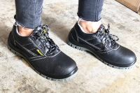 SAFETOE® Säkerhetsskor S3 arbetsskor låga skor svart (L-7006) Gr. 40